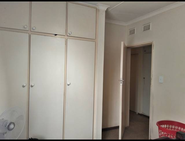 3 BEDROOM HOUSE FOR SALE IN BERKSHIRE DOWNS